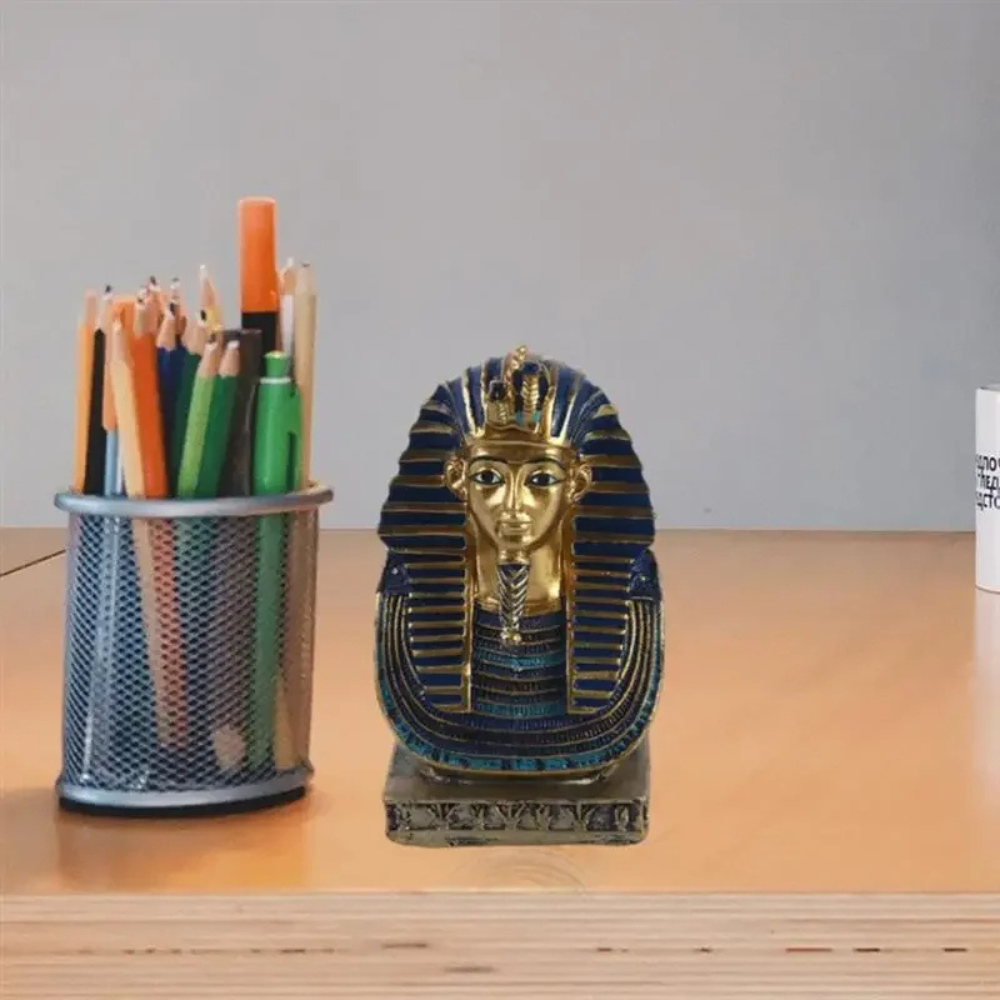 Pharaoh Statue